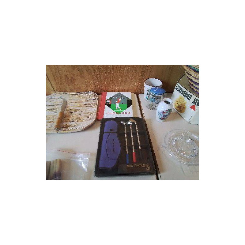 DECO DE BUREAU MINI CLUB DE GOLF 