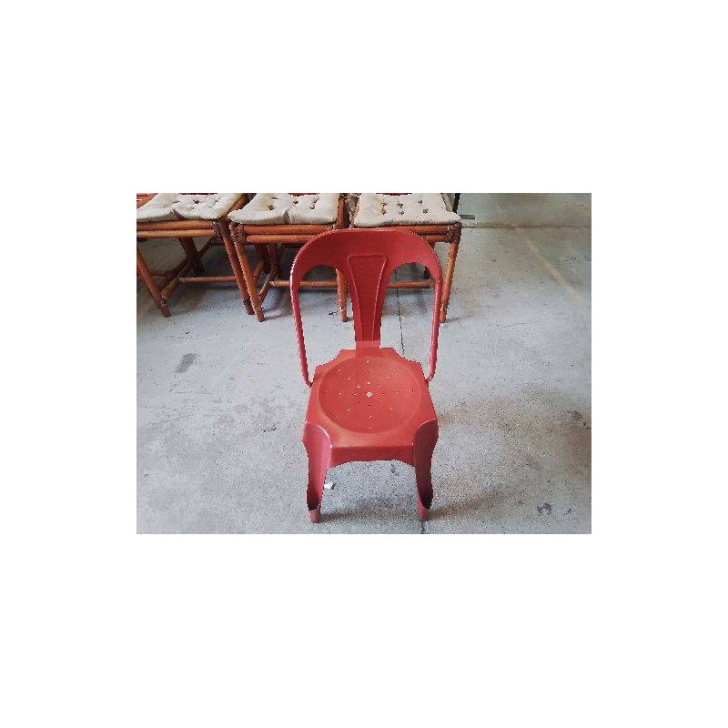 CHAISE ENFANT EN FER ROUGE 