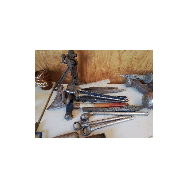 OUTILS DE BRICOLAGE 