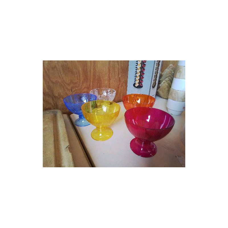 COUPELLE EN PLASTIQUE 