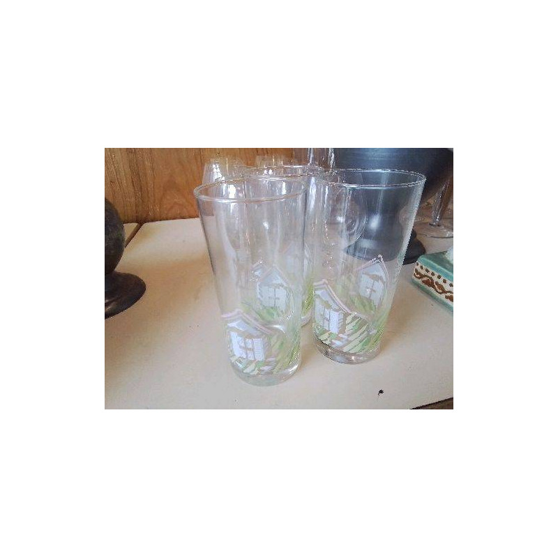 LOT DE 2 VERRES A JUS 