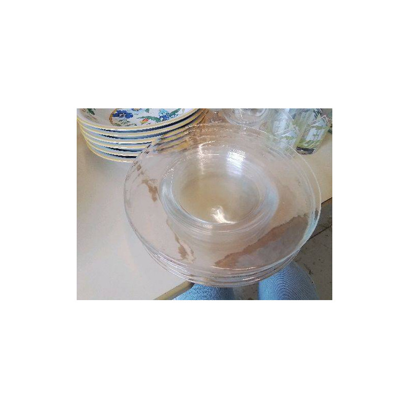 LOT DE 6 ASSIETTES EN VERRE