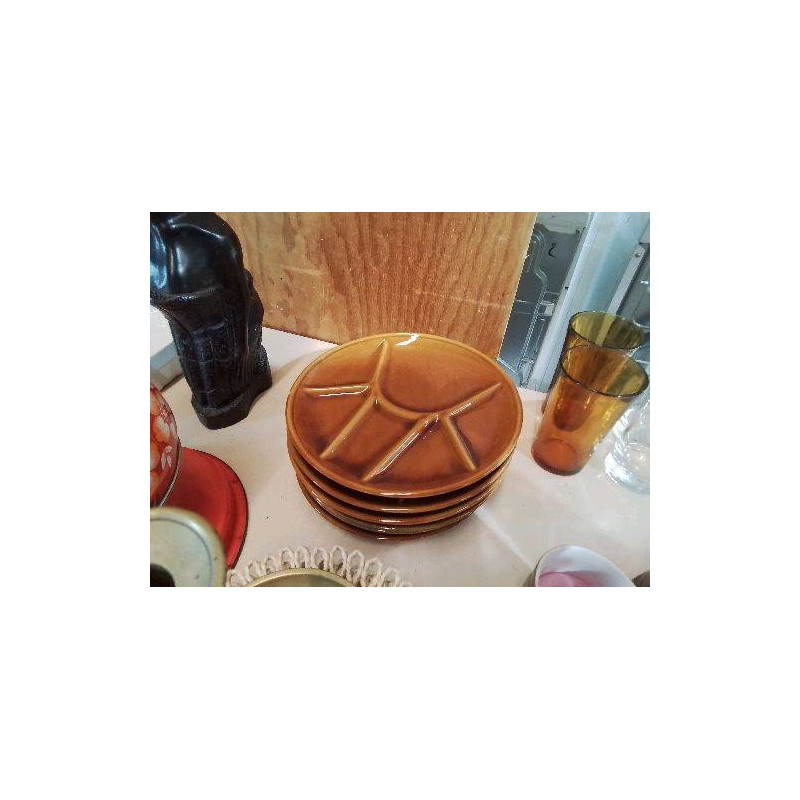 LOT DE 6 ASSIETTES À FONDUE 
