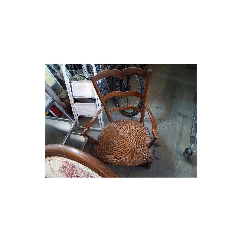 FAUTEUIL STYLE COMPAGNARD 