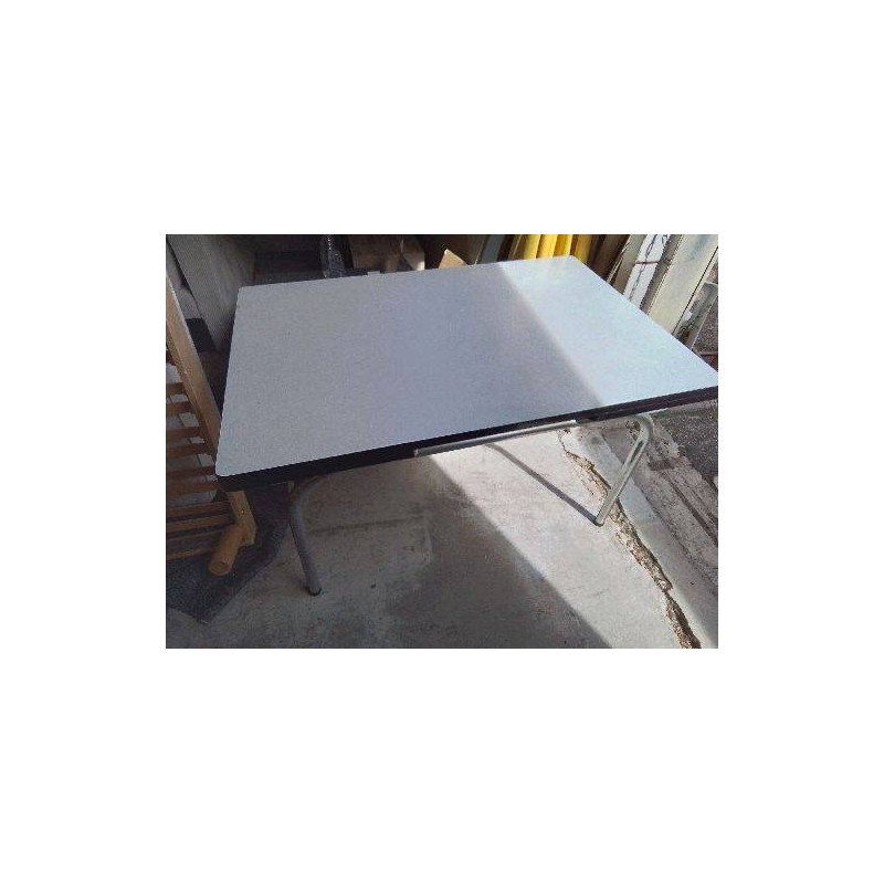 TABLE FORMICA