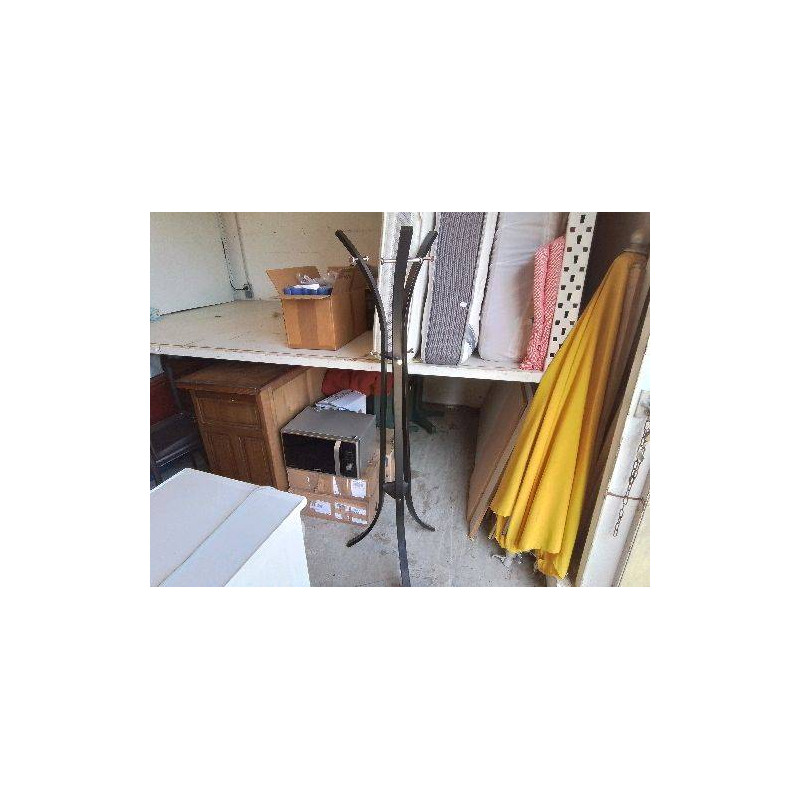 PORTE MANTEAU NOIR EN METAL 