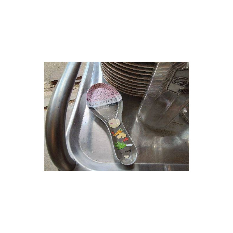 SUPPORT À USTENSILE 