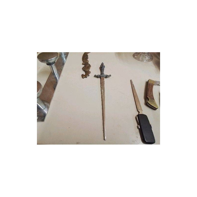 COUPE PAPIER CHEVALIER