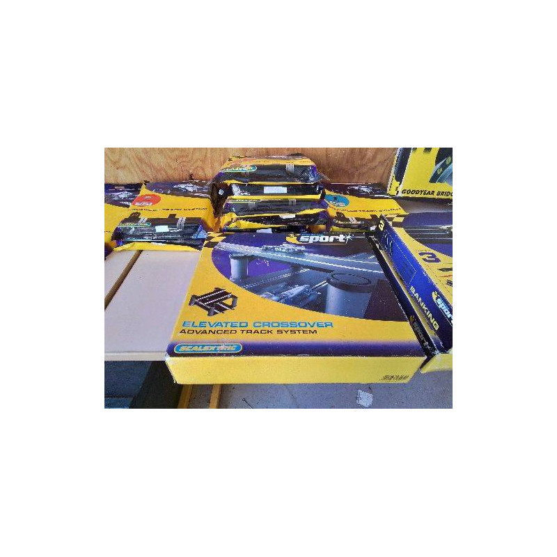 CROISEMENT PONT ÉLEVÉE SCALEXTRIC 