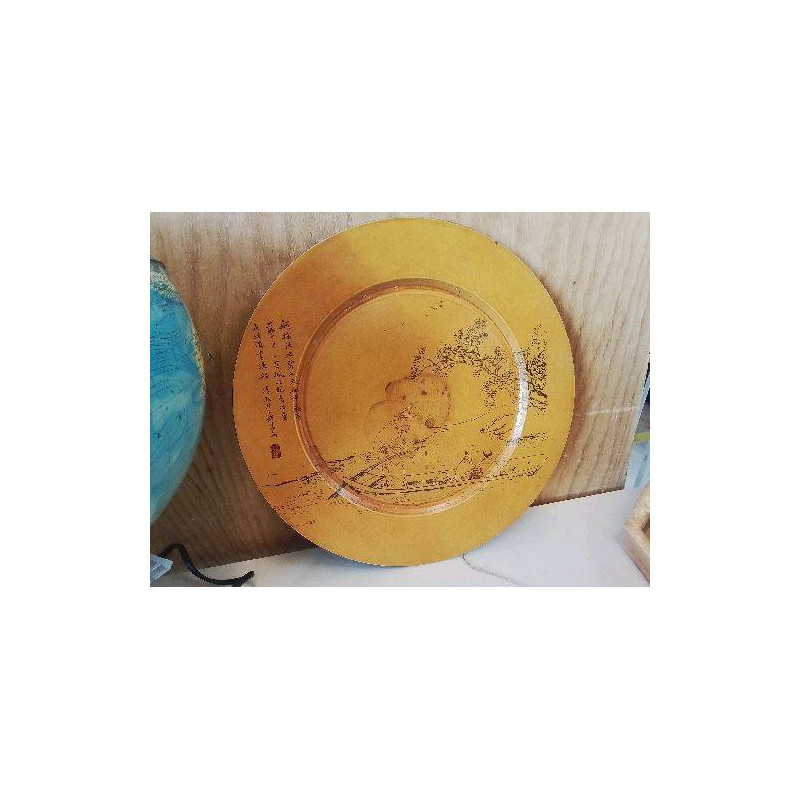 ASSIETTE DECORATIVE ASIATIQUE 