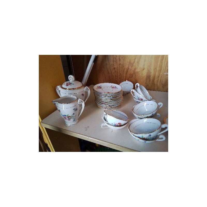 SERVICE À THÉ EN PORCELAINE 