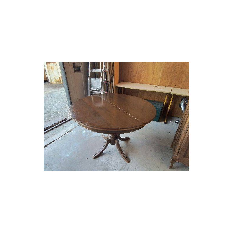 TABLE RONDE AVEC PIED CENTRALE