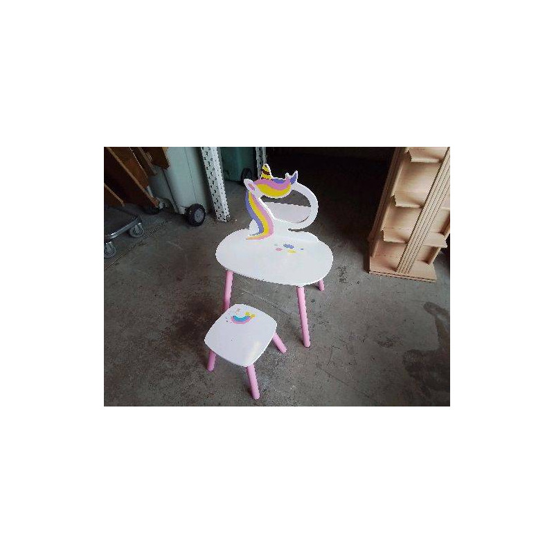 PETITE COIFFEUSE PONEY AVEC SON TABOURET 