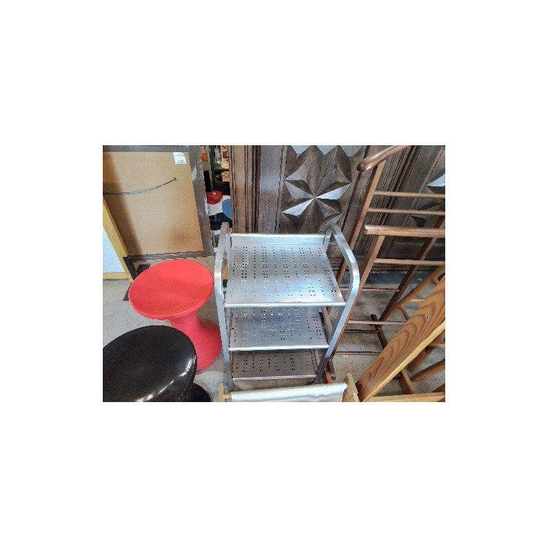 PETITE DESSERTE SUR ROULETTE 