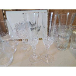LOT DE 4 VERRES