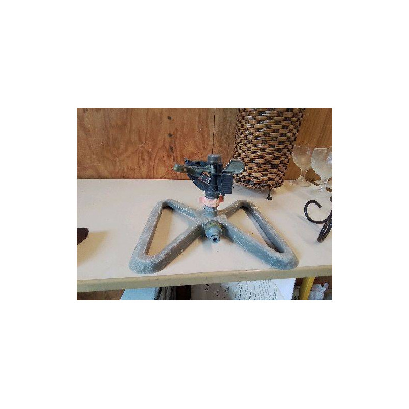 ARROSEUR DE JARDIN 