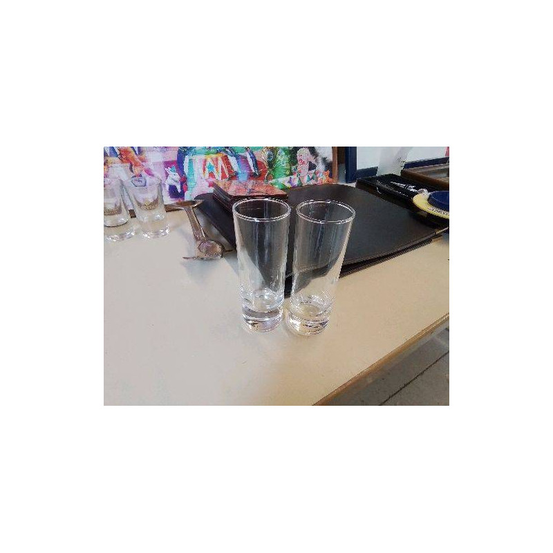 LOT 2 VERRES A SHOT