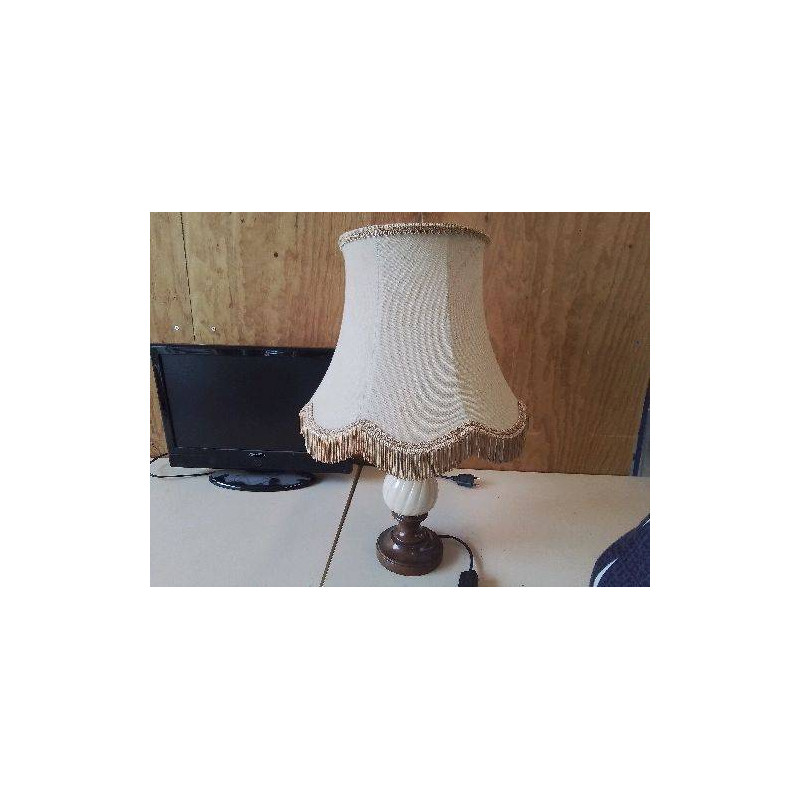 LAMPE DE SALON PIED EN BOIS 