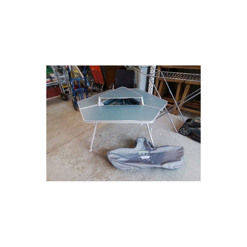 TABLE DE CAMPING TEPEE DECHATHLON