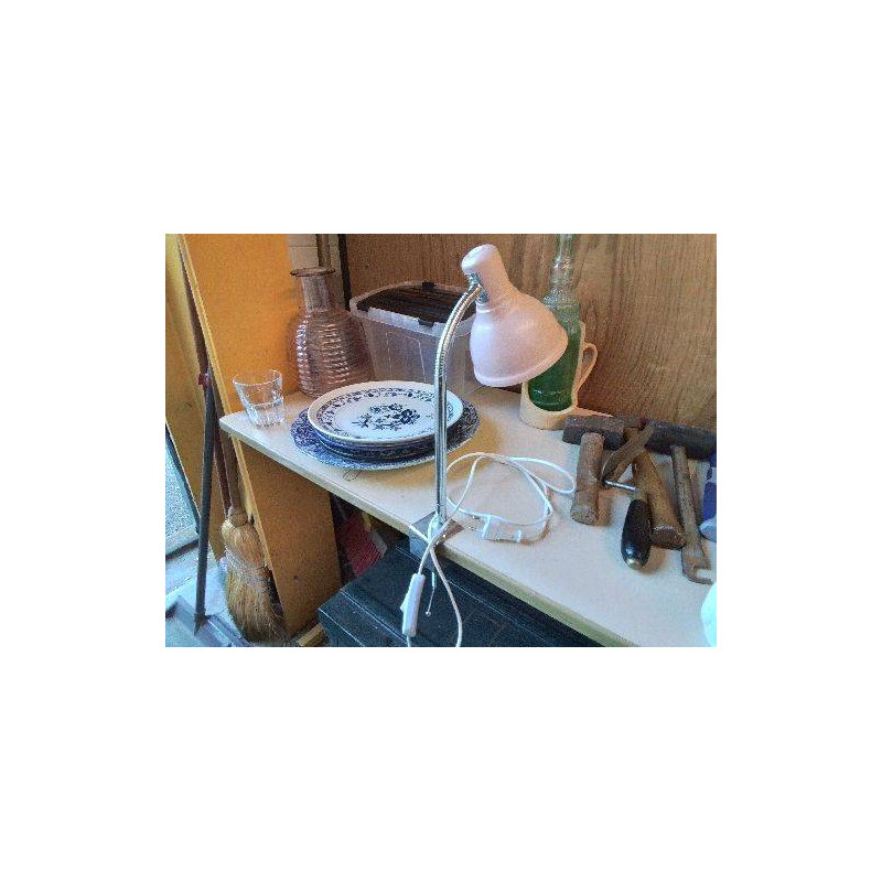 LAMPE DE BUREAU ROSE 