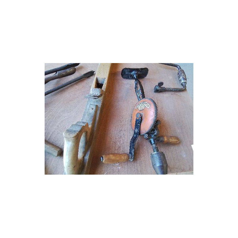 PERCEUSE MANUELLE ANCIENNE PEUGEOT 