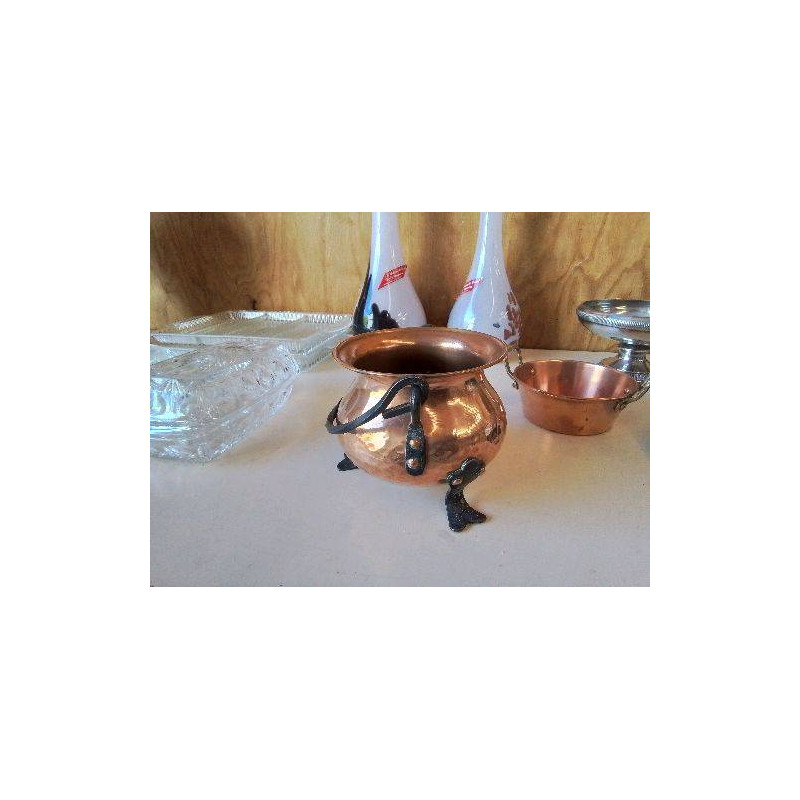 PETIT CHAUDRON EN CUIVRE