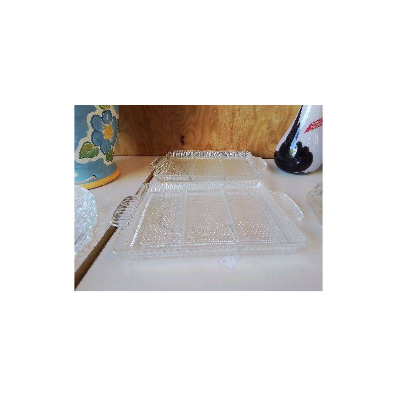 PLATEAU EN VERRE