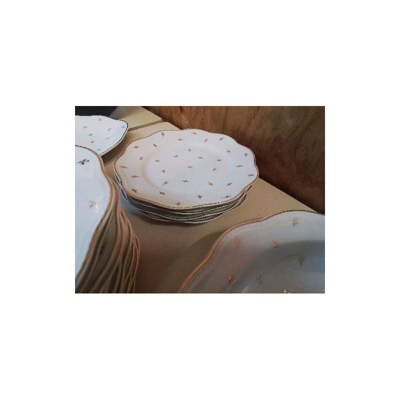 LOT 4 PETITE ASSIETTE PORCE,AINE DE LIMOGES