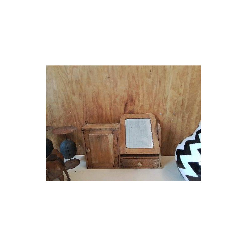 PETITE COIFFEUSE RUSTIQUE 