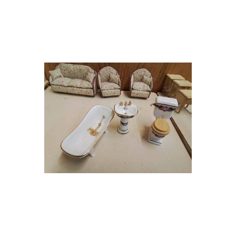 MEUBLE SALLE DE BAIN MAISON DE POUPEE 