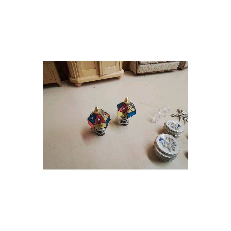 LAMPE MAISON DE POUPEE 