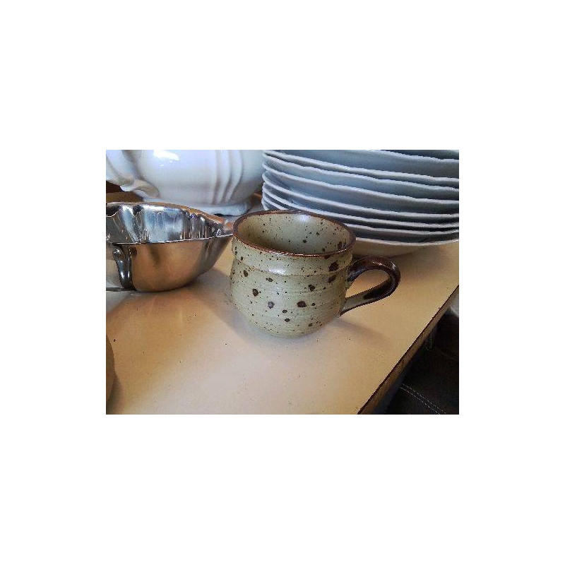 PETITE TASSE EN GRES 