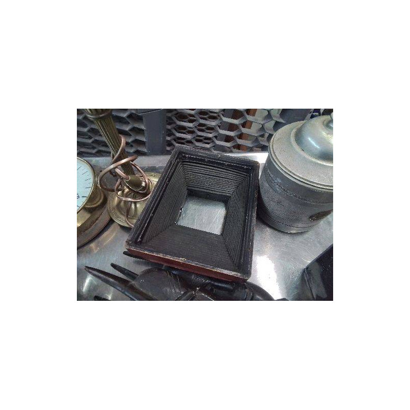 ELEMENT D’APPAREIL PHOTO VINTAGE 