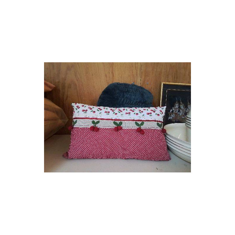 COUSSIN CERISE 