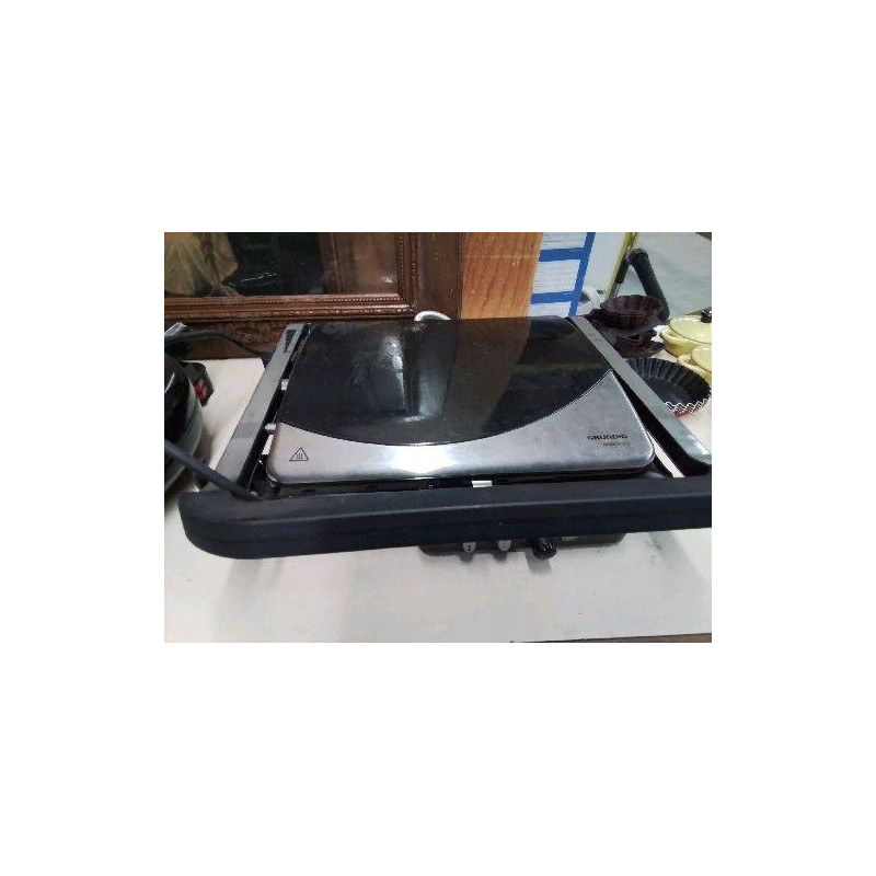 GRILL GRUNDIG