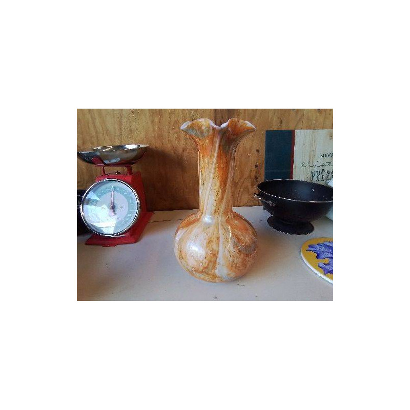 VASE EN VERRE