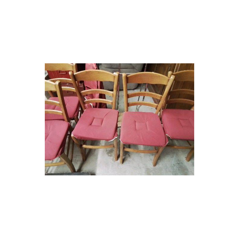 CHAISE PAILLÉE AVEC GALETTE