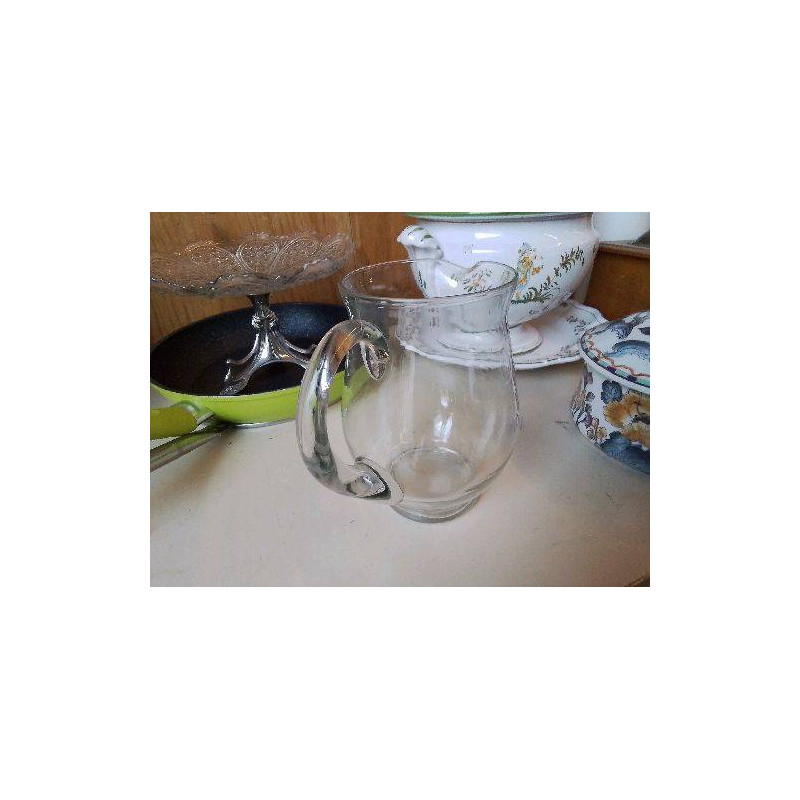 CARAFE EN VERRE