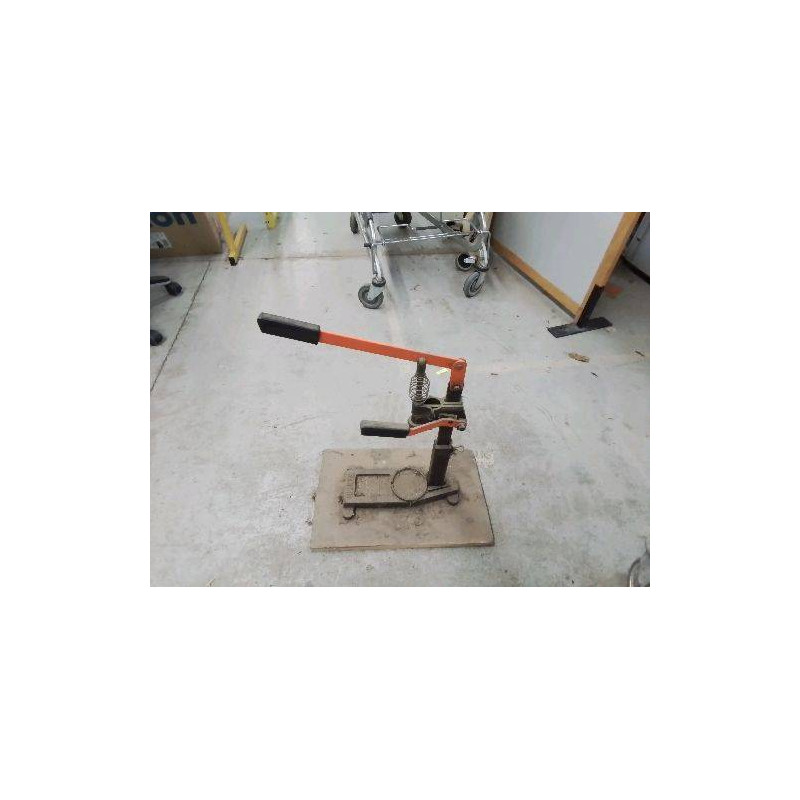 BOUCHEUSE À BOUTEILLE 