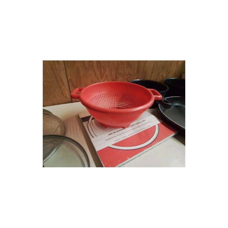 PASSOIR VINTAGE ROUGE