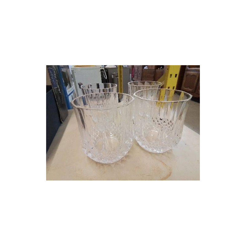 LOT DE 4 VERRES CRISTAL D’ARQUES 