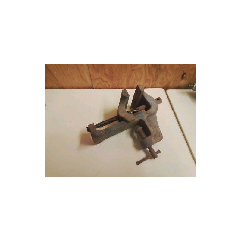 PETIT ETAU D’ETABLI