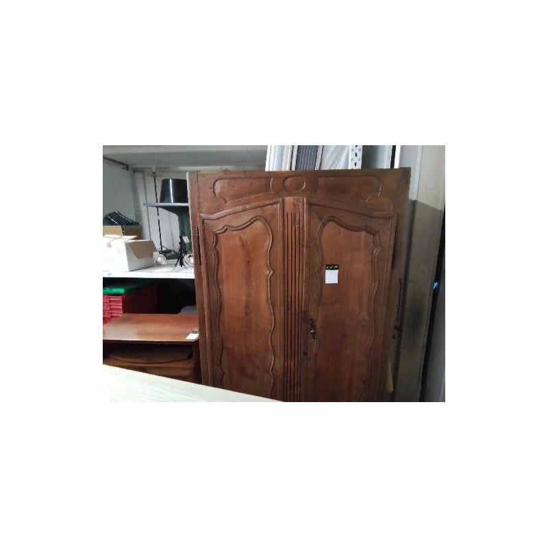 ARMOIRE DE STYLE LOUIS XV
