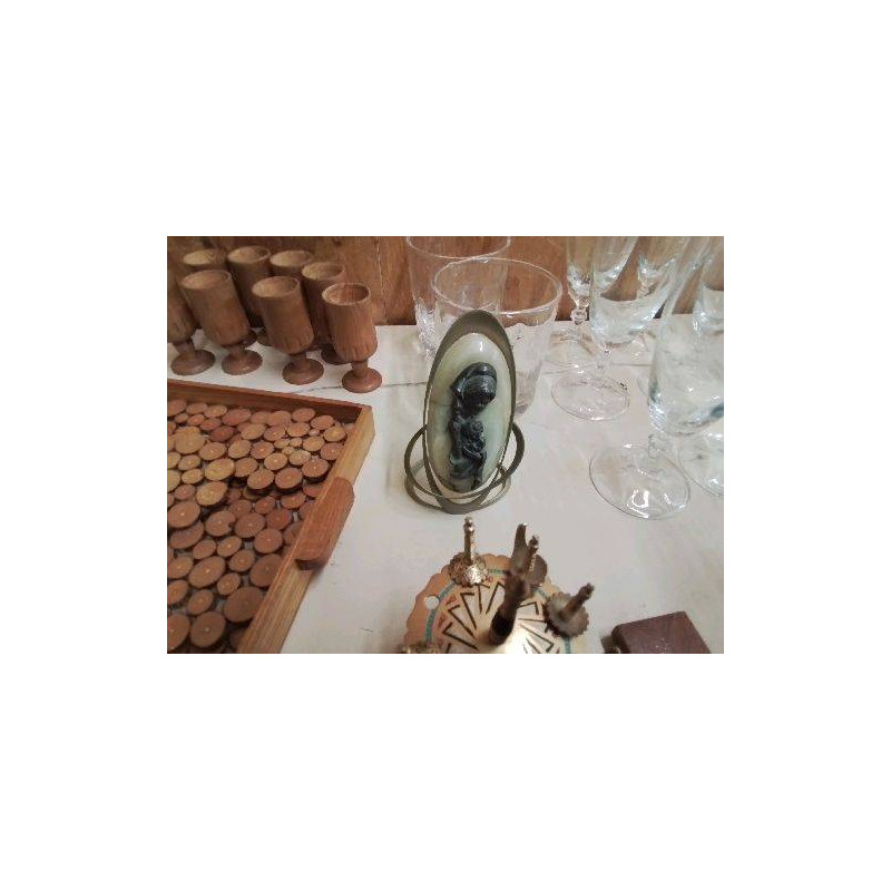 FIGURINE ETAIN SUR ONYX