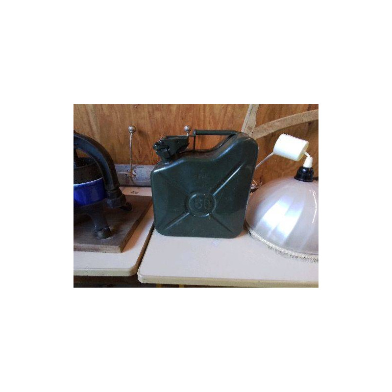 JERRICAN DE 5L EN METAL 