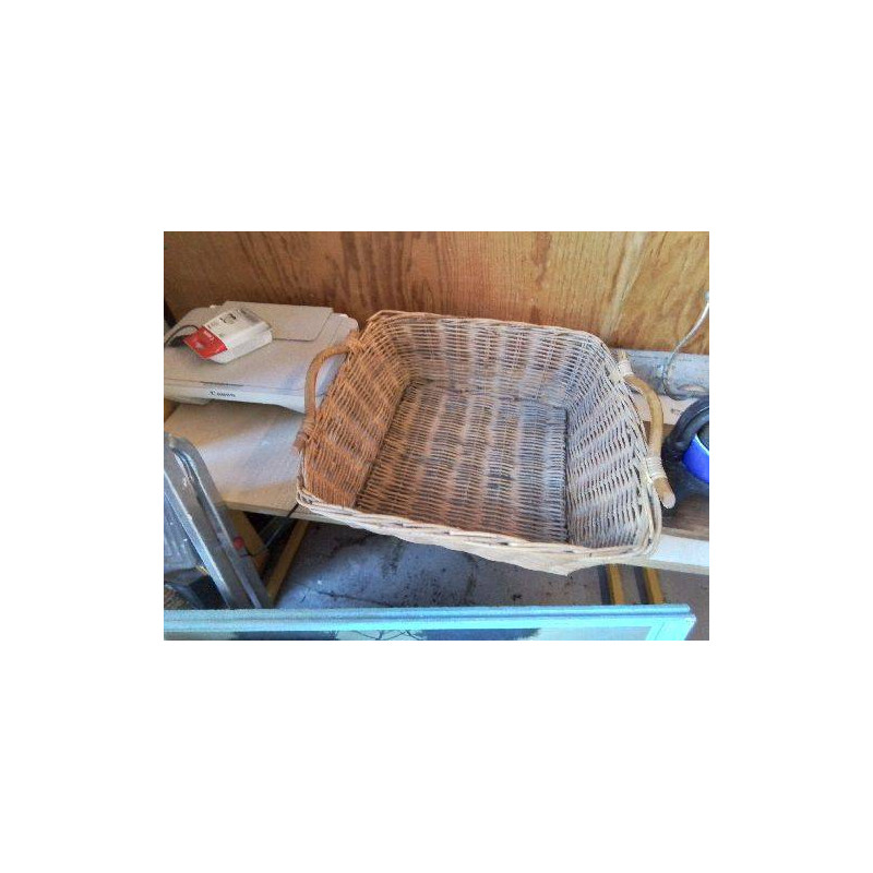 GRAND PANIER EN  OSIER 