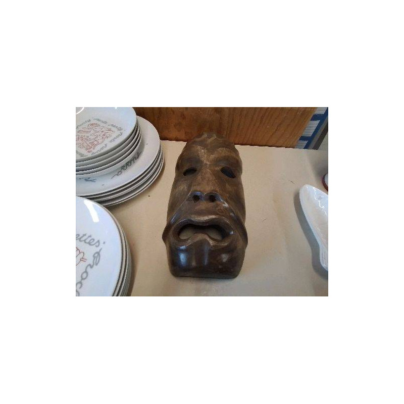 MASQUE EN BOIS 