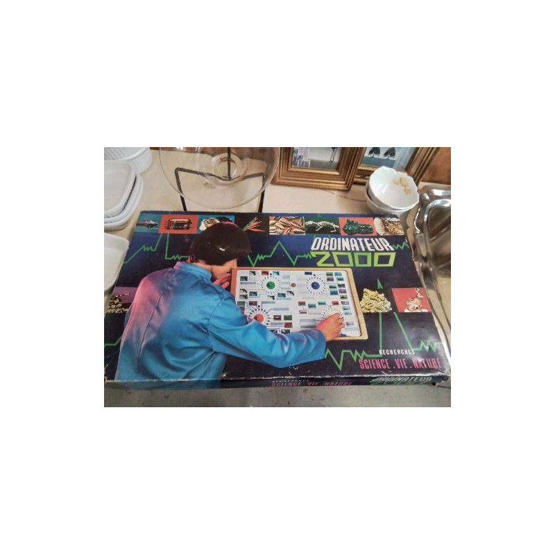 JEU DE SOCIETE ORDINATEUR 2000