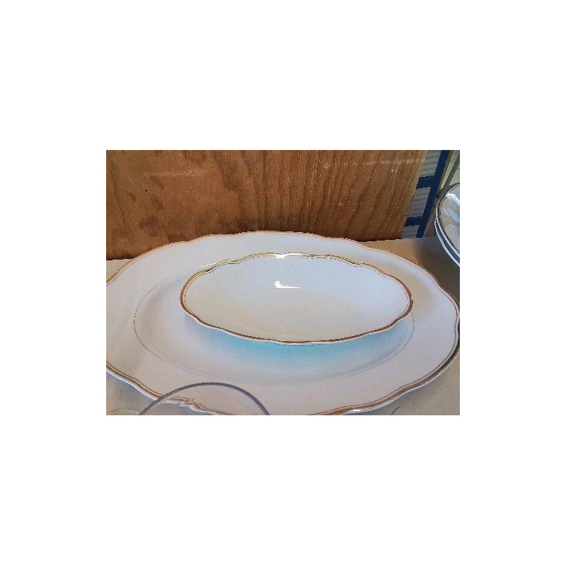 PETIT PLAT DE SERVICE 