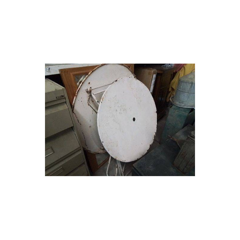 TABLE DE JARDIN PLIANTE 